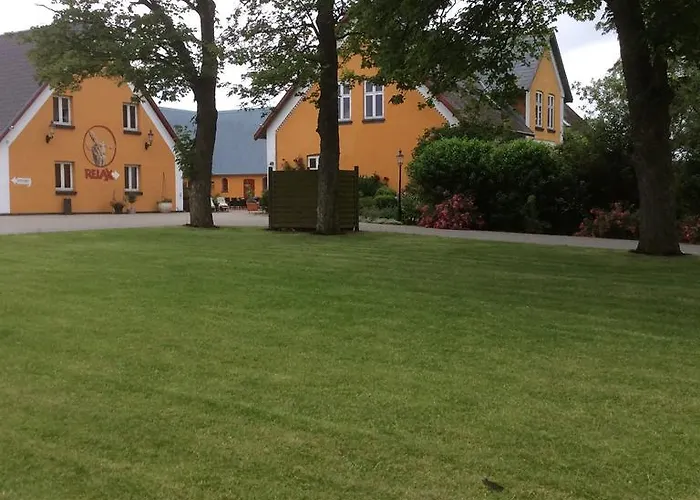 Ad Apartment
