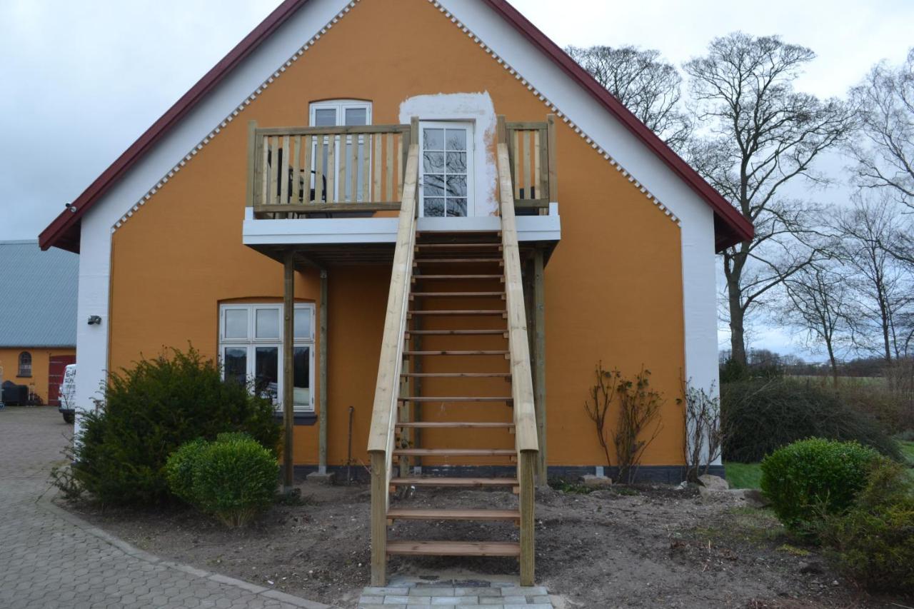 Ad Appartement *