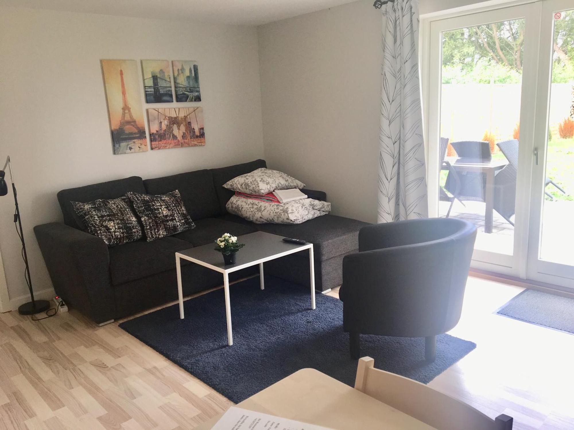 Apartment Ad *