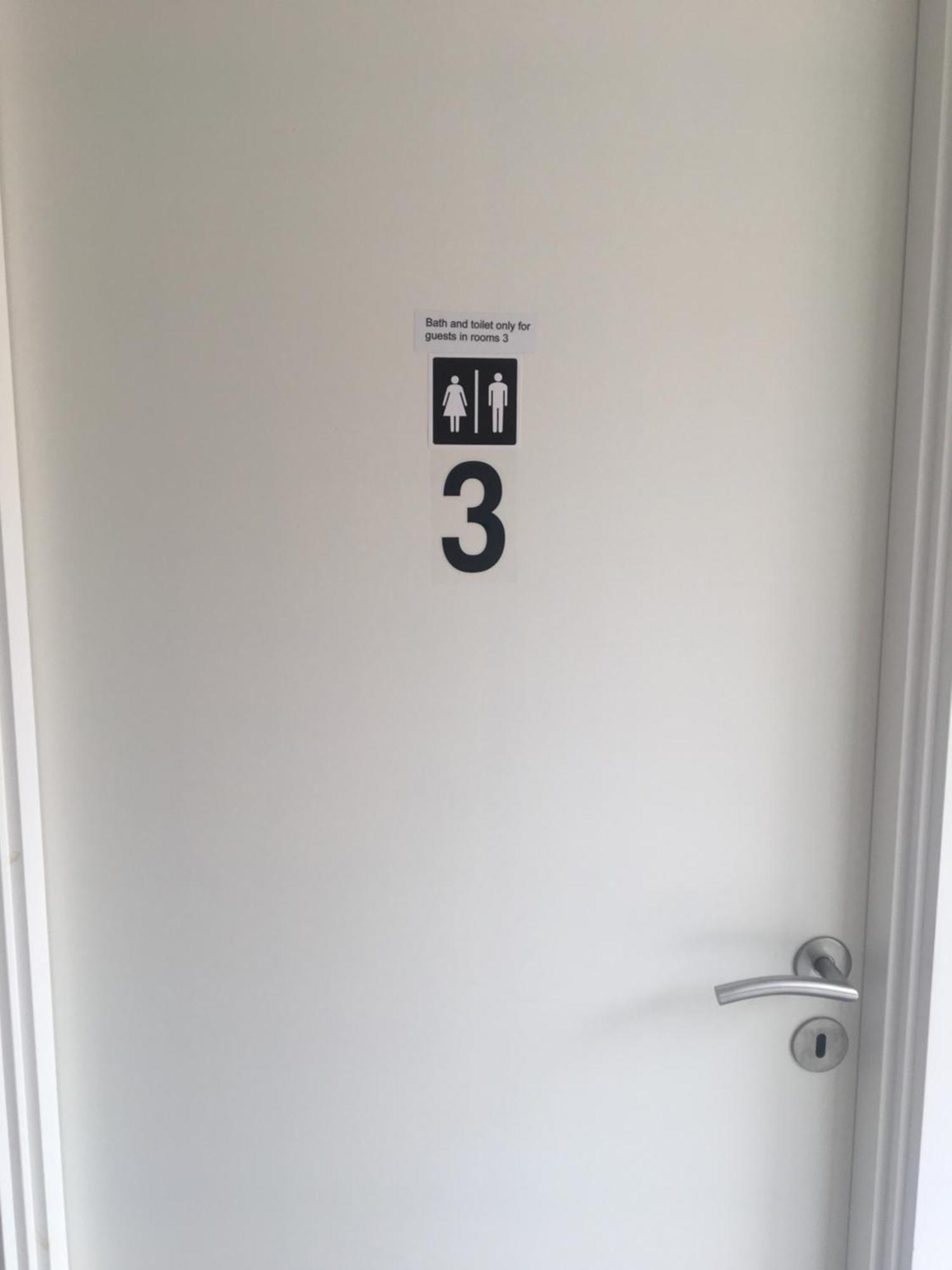 Ad Apartment *